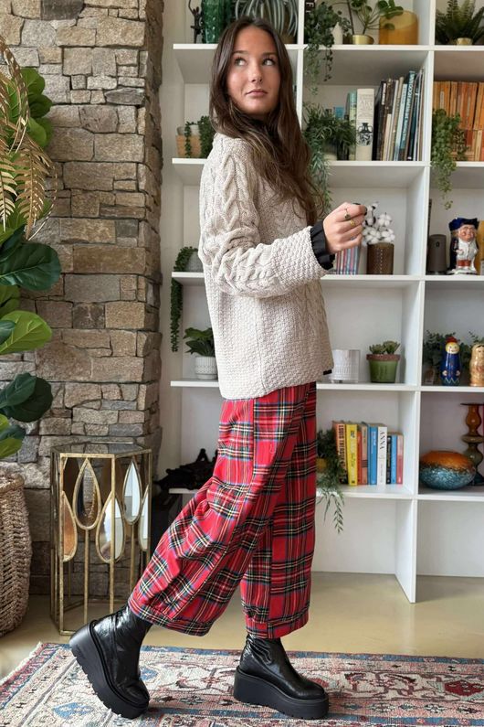 Murray Cable Knit Jumper Oat